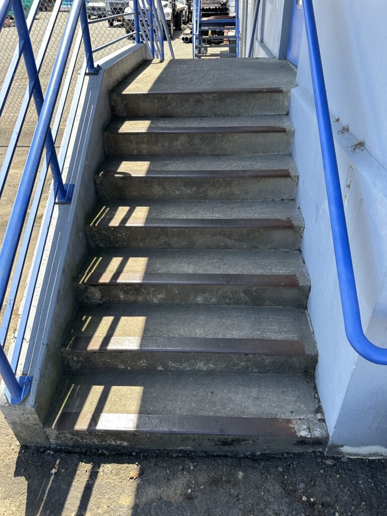 Concrete steps before professional cleaning